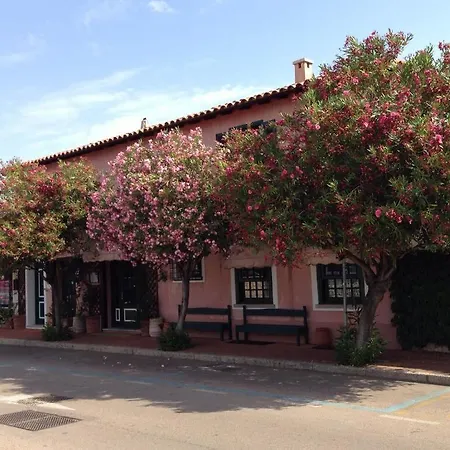 Bed & Breakfast Domus Corallia-luxury Porto Rotondo