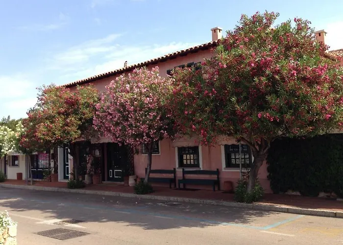 Couette-café Domus Corallia-luxury Porto Rotondo