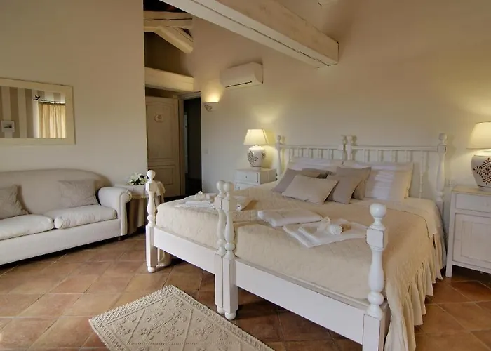 Domus Corallia-luxury Bed & Breakfast 4*