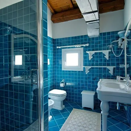 Domus Corallia-luxury Bed & Breakfast