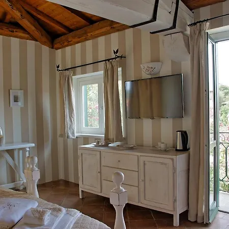 Bed & Breakfast Domus Corallia-luxury *